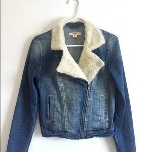 Faux fur denim jacket
